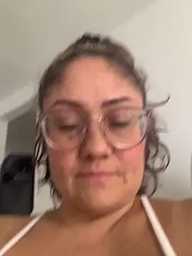 Snapshot of gabiTetas chatting on December 2024 04:38:01 PM gabiTetas online show from December 2024 04:38:01 PM