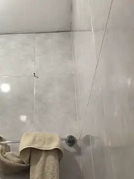 Snapshot of gabiTetas chatting on December 2024 05:59:01 PM gabiTetas online show from December 2024 05:59:01 PM