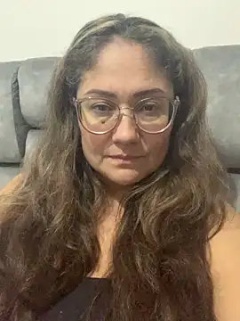 Snapshot of gabiTetas chatting on January 2025 11:25:01 AM gabiTetas online show from January 2025 11:25:01 AM