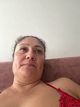 Snapshot of gabiTetas chatting on September 2025 07:03:01 PM gabiTetas online show from September 2025 07:03:01 PM