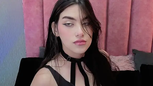 Alexa Thaylor  online show from January 2026 02:21:02 PM