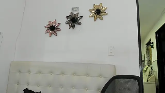 Snapshot of sarita_loven chatting on March 2025 07:59:01 AM sarita loven online show from March 2025 07:59:01 AM