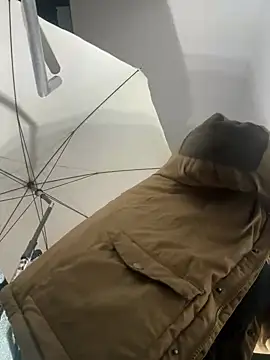 kleinerAlex online show from January 2025 04:44:02 AM