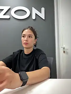 Snapshot of Sweet_Lollypop chatting on September 2025 04:28:02 PM Sweet Lollypop online show from September 2025 04:28:02 PM