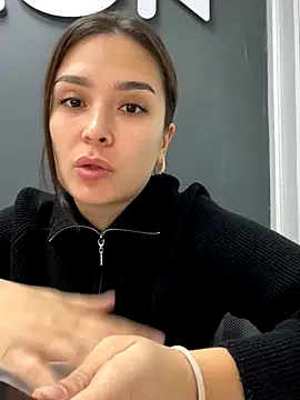 Snapshot of Sweet_Lollypop chatting on October 2025 06:26:02 AM Sweet Lollypop online show from October 2025 06:26:02 AM