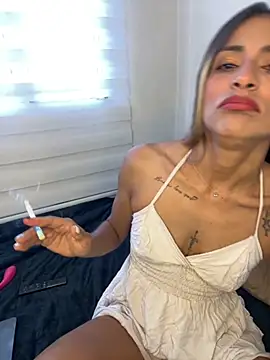 Liamiler01  online show from September 2025 12:17:02 PM