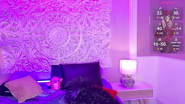 MalaikaBrown online show from December 2025 12:32:01 PM