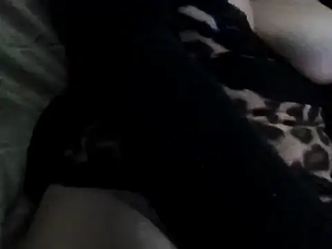 Snapshot of sexmilf- chatting on February 2026 06:28:02 PM sexmilf- online show from February 2026 06:28:02 PM