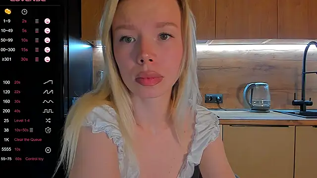 Olivia Bells online show from June 2026 09:09:01 PM