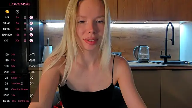 Olivia Bells online show from June 2026 09:06:01 PM
