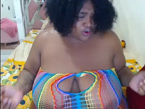 Snapshot of chocolatehot04 chatting on March 2025 11:22:01 PM chocolatehot04 online show from March 2025 11:22:01 PM