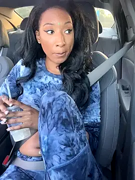 Iceblanca online show from October 2025 10:18:02 PM