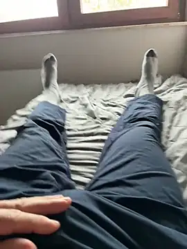 Snapshot of vanjbi45 chatting on November 2025 11:58:01 AM vanjbi45 online show from November 2025 11:58:01 AM