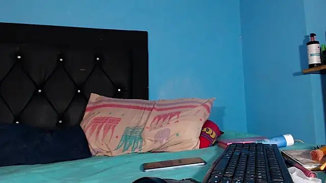 Snapshot of angelicatsx chatting on January 2025 07:28:02 AM angelicatsx online show from January 2025 07:28:02 AM