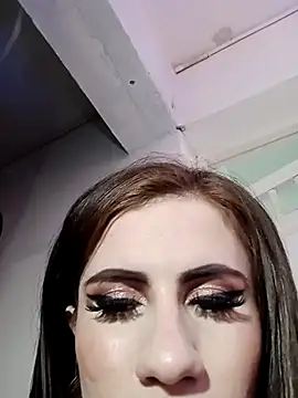 Snapshot of angelicatsx chatting on March 2025 08:07:01 AM angelicatsx online show from March 2025 08:07:01 AM