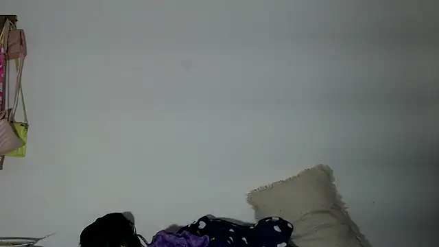 Snapshot of angelicatsx chatting on November 2025 09:21:01 AM angelicatsx online show from November 2025 09:21:01 AM