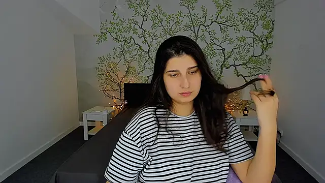 Snapshot of Linda_EX chatting on February 2025 11:56:01 AM Linda EX online show from February 2025 11:56:01 AM