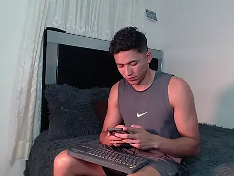 angel sensual95 online show from September 2025 02:37:02 AM
