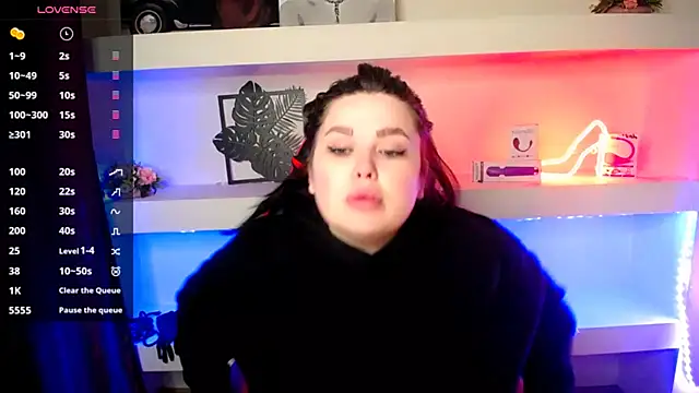 Emily Mo online show from January 2025 06:24:01 AM