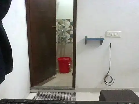 Snapshot of divi5555 chatting on December 2025 04:36:01 PM divi5555 online show from December 2025 04:36:01 PM