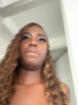 NaiaGils online show from February 2026 01:58:01 PM