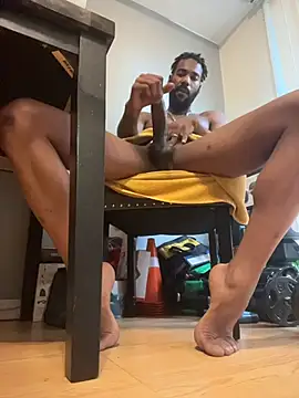 Snapshot of fulsome_change223 chatting on October 2025 09:25:02 PM fulsome change223 online show from October 2025 09:25:02 PM