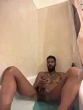 Snapshot of fulsome_change223 chatting on November 2025 12:25:01 AM fulsome change223 online show from November 2025 12:25:01 AM