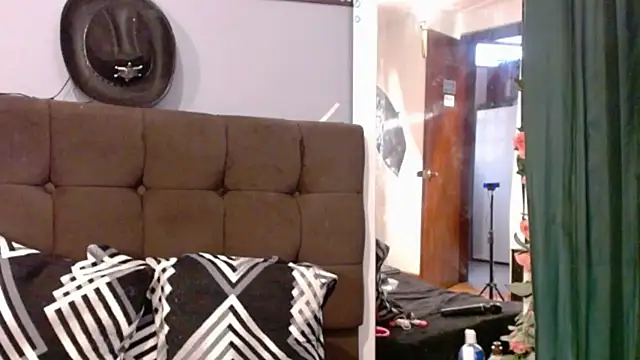 RubyWatson50 online show from May 2026 09:34:01 PM