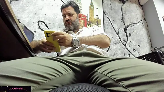 Maxi TheBigDaddy online show from November 2025 11:43:02 AM