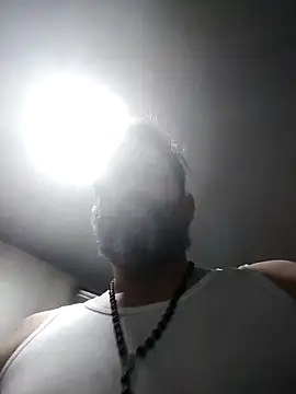 Maxi TheBigDaddy online show from March 2026 11:04:01 AM