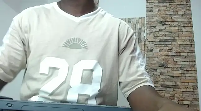 ammy Ger1 online show from February 2025 07:59:01 PM