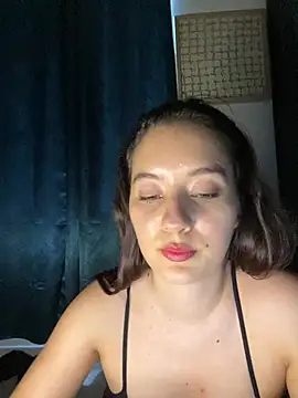 Sarah millerr  online show from May 2026 08:25:01 PM