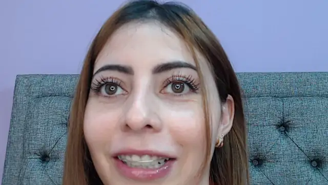 Snapshot of LilaSuni chatting on September 2025 09:03:02 PM LilaSuni online show from September 2025 09:03:02 PM