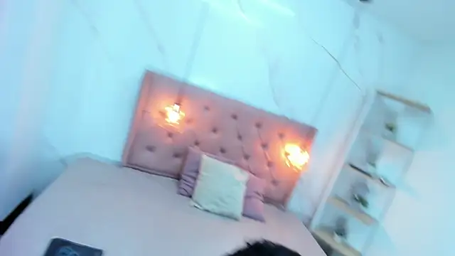 Snapshot of Belle_Brunette chatting on February 2025 09:20:02 PM Belle Brunette online show from February 2025 09:20:02 PM