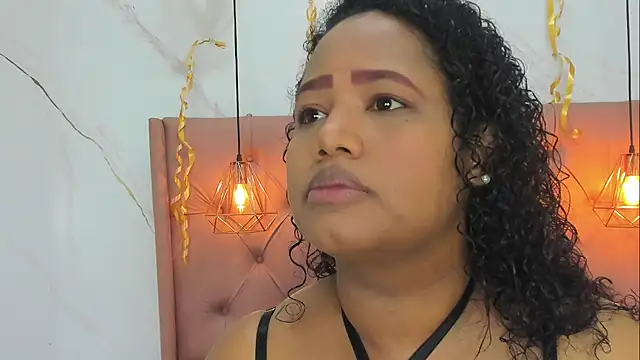 Belle Brunette online show from April 2026 01:41:02 PM