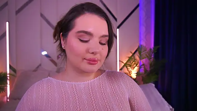 CuteAmberr online show from November 2025 12:57:02 AM