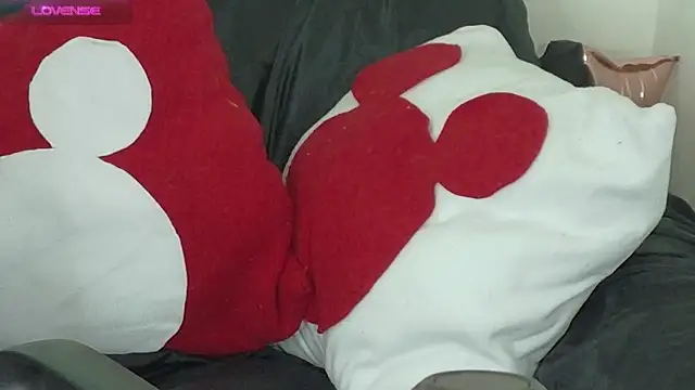 Snapshot of megan_doll2 chatting on December 2024 08:48:01 PM megan doll2 online show from December 2024 08:48:01 PM