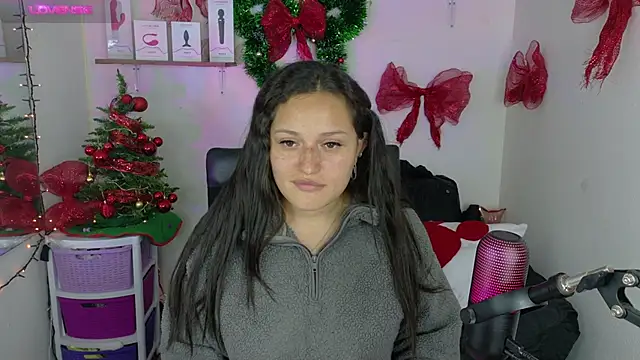 Snapshot of megan_doll2 chatting on December 2024 01:58:02 AM megan doll2 online show from December 2024 01:58:02 AM