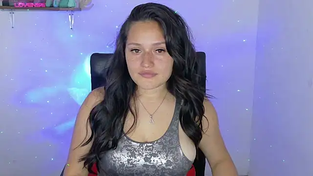 Snapshot of megan_doll2 chatting on January 2025 01:53:02 AM megan doll2 online show from January 2025 01:53:02 AM