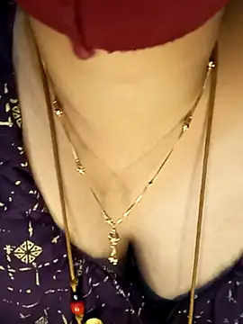 Snapshot of tuttifrutti17 chatting on March 2025 08:38:02 PM tuttifrutti17 online show from March 2025 08:38:02 PM