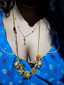 Snapshot of tuttifrutti17 chatting on September 2025 04:53:02 PM tuttifrutti17 online show from September 2025 04:53:02 PM