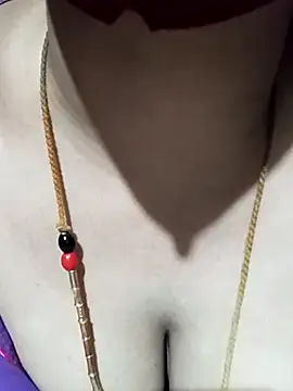 Snapshot of tuttifrutti17 chatting on October 2025 06:16:02 PM tuttifrutti17 online show from October 2025 06:16:02 PM