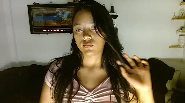 Chiara petterson online show from March 2025 03:08:02 AM