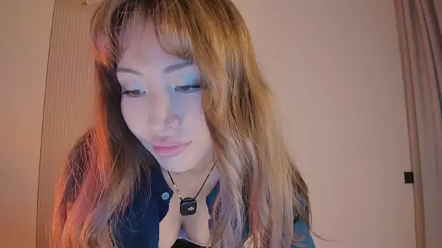 kawaii mia online show from March 2026 03:48:01 PM