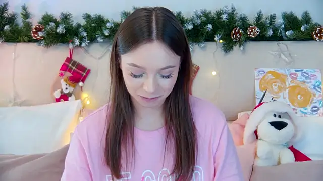 Snapshot of ElisabethDavis chatting on January 2025 06:12:02 PM ElisabethDavis online show from January 2025 06:12:02 PM