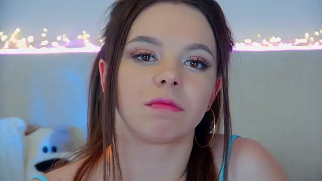 Snapshot of ElisabethDavis chatting on March 2025 09:58:02 PM ElisabethDavis online show from March 2025 09:58:02 PM