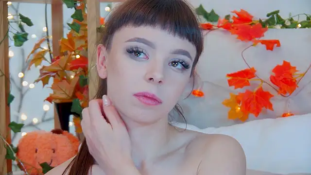 Snapshot of ElisabethDavis chatting on October 2025 06:15:02 PM ElisabethDavis online show from October 2025 06:15:02 PM