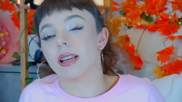 Snapshot of ElisabethDavis chatting on October 2025 03:12:02 PM ElisabethDavis online show from October 2025 03:12:02 PM