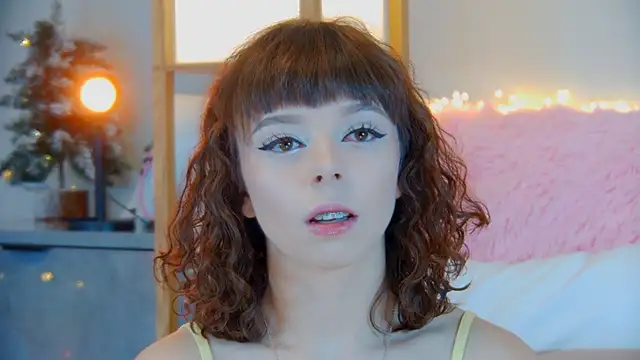 Snapshot of ElisabethDavis chatting on November 2025 03:12:02 PM ElisabethDavis online show from November 2025 03:12:02 PM