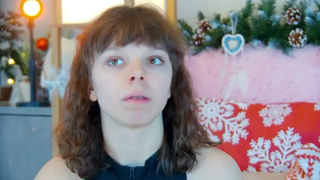 Snapshot of ElisabethDavis chatting on December 2025 05:19:02 PM ElisabethDavis online show from December 2025 05:19:02 PM